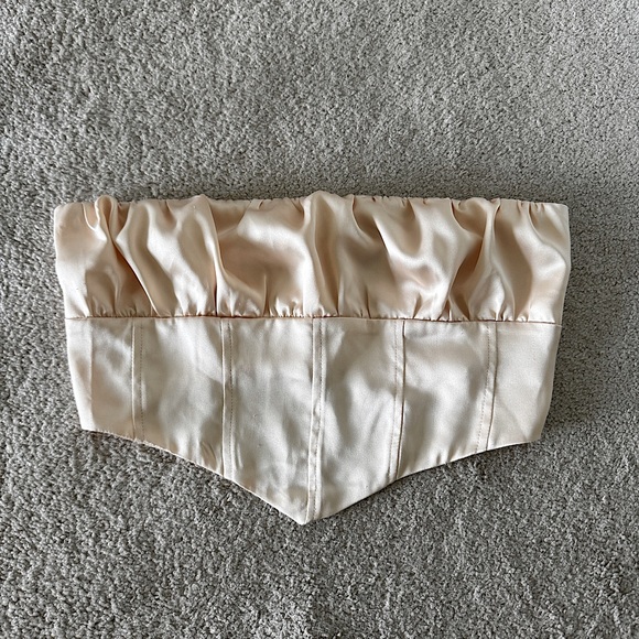 Forever 21 Strapless Satin Crop Top - Picture 1 of 3